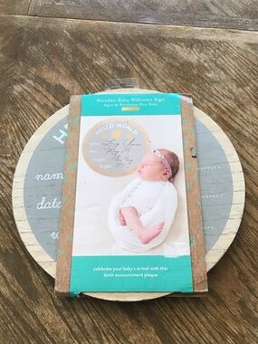 Kate & Milo Baby announcement plaque